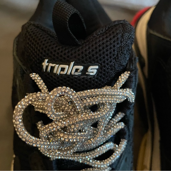 Balenciaga Triple S Black Sneakers - Picture 4 of 4